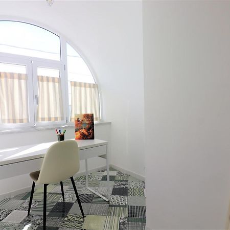 Mary'S Apartments - De Vivo Realty 马萨鲁布朗斯 外观 照片