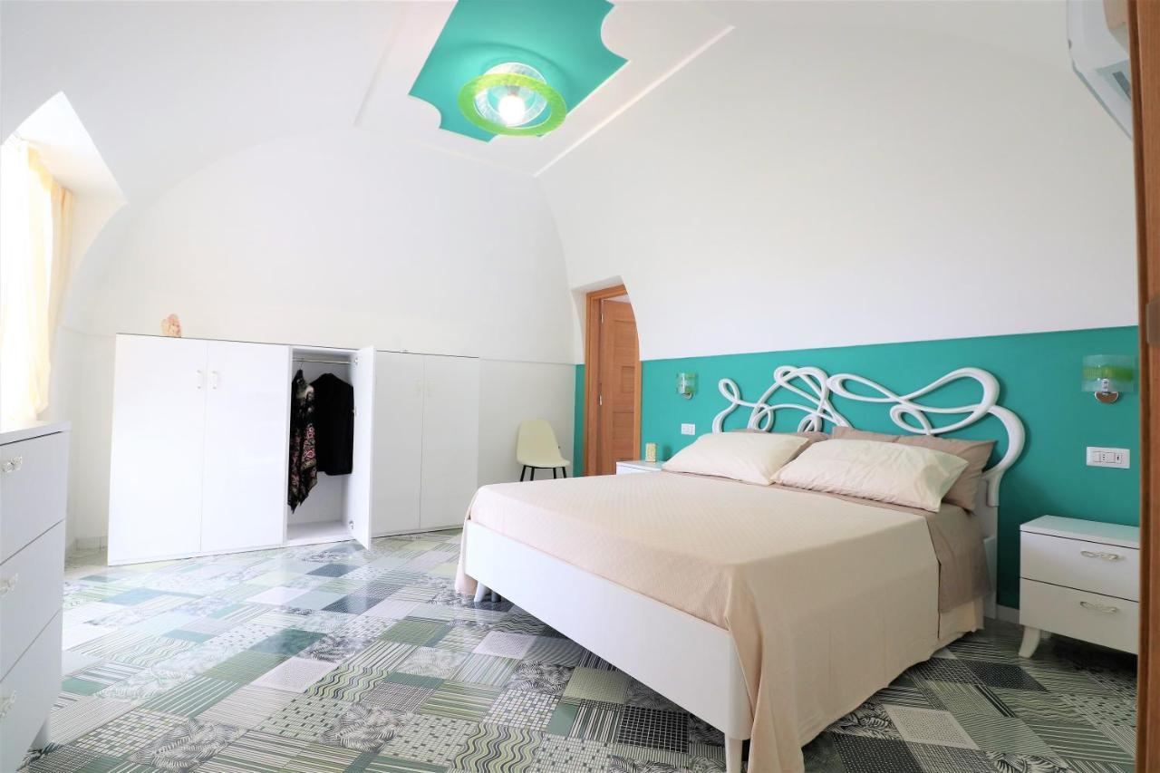 Mary'S Apartments - De Vivo Realty 马萨鲁布朗斯 外观 照片